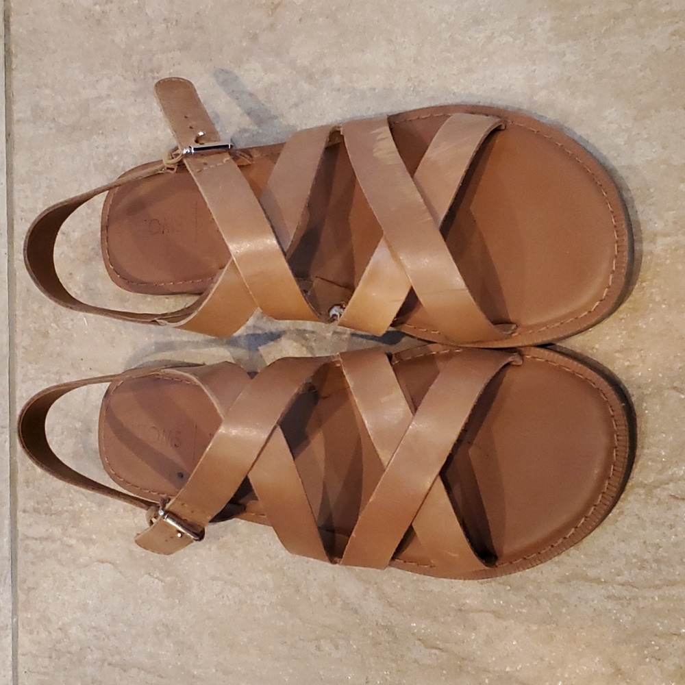 Toms Conagc Sandals